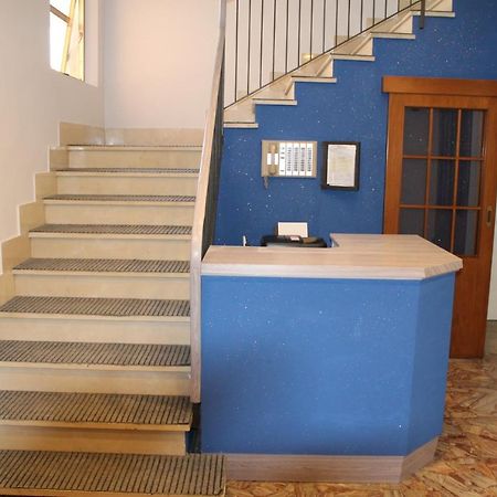 Hotel Mora Rimini Eksteriør bilde